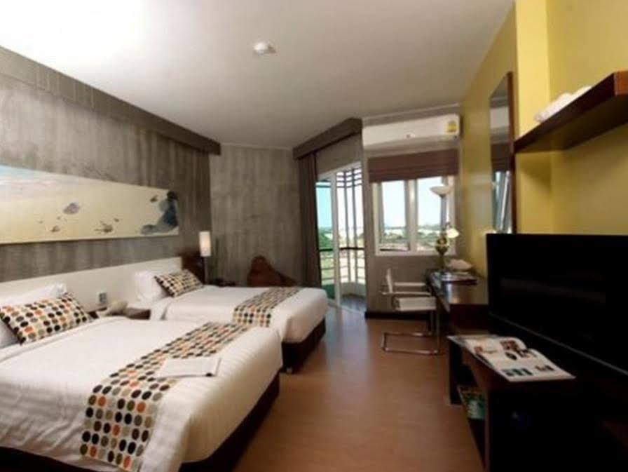 Silathip Huahin Serviced Apartment & Hotel Eksteriør billede